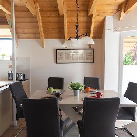 Holiday home Ostertill 09 Dorumer Neufeld